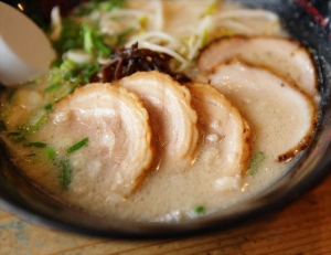 行列のできるラーメン店が後継者を募集！